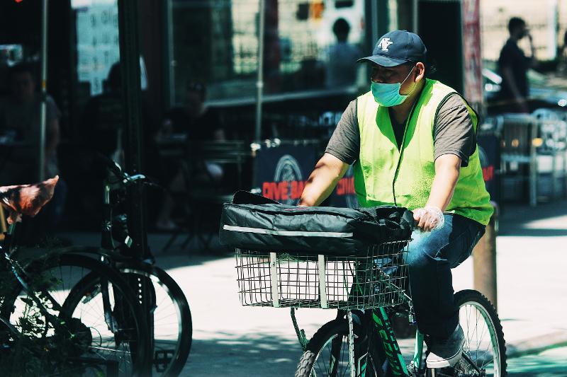 Rider, la lotta per l'emancipazione dei "nuovi schiavi"
