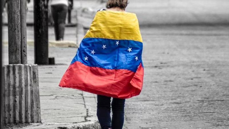 Beatriz, l’insegnante venezuelana che restituisce aiuto alla comunità con LGNET3Roma