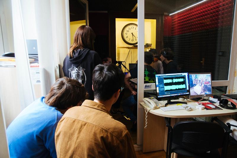 Il liceo Mamiani in radio