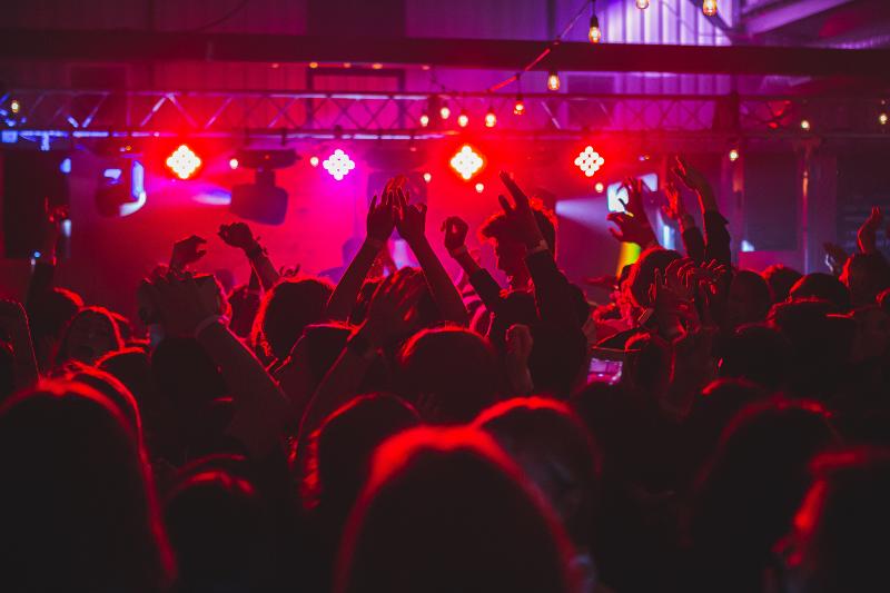 Prove di vita normale: a Liverpool evento covid-free con 6.000 giovani