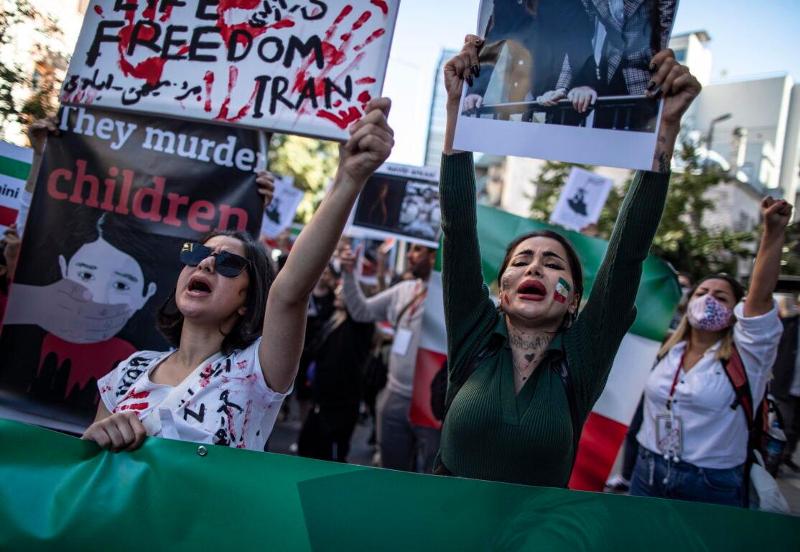 Le donne iraniane lottano per la libertà