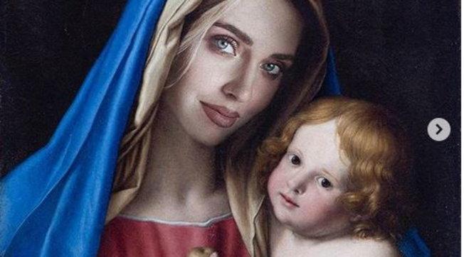 Il Codacons contro Chiara Ferragni, se l'arte è blasfema